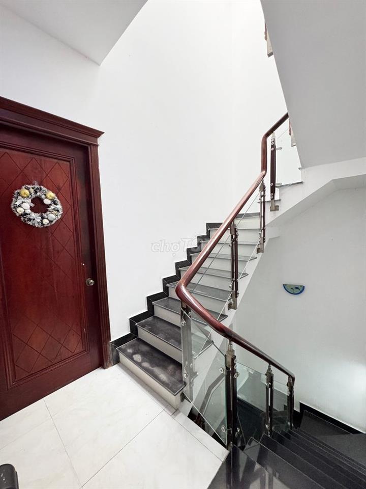 🏡 BÁN NHÀ PHỐ – HẺM XE HƠI LỚN, AN NINH TỐT – VỊ TRÍ ĐẸP