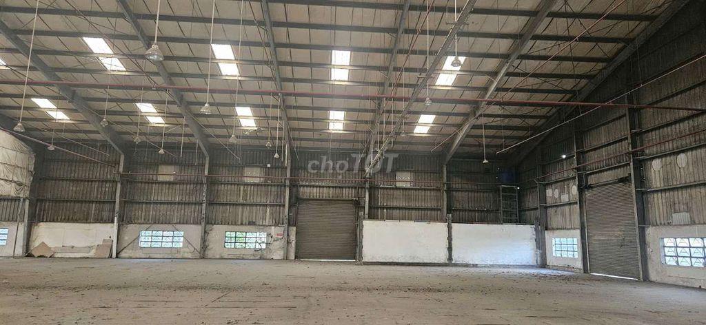 Cho thuê kho kcn cát lái q2. lho chứa hàng, 2700m2 5400m2 pccc tự động