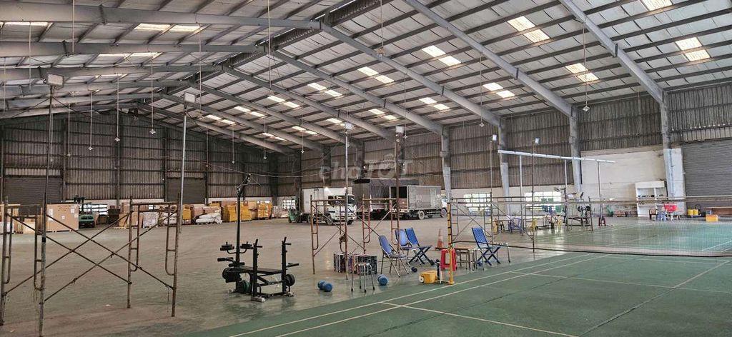 Cho thuê kho kcn cát lái q2. lho chứa hàng, 2700m2 5400m2 pccc tự động