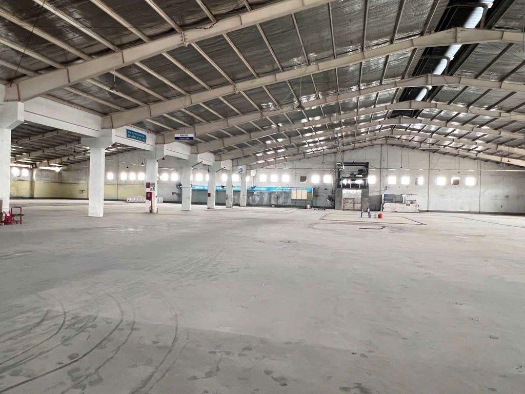 cho thuê kho f1 khu công nghiệp cát lái q2. 5000m2 pccc vách, 5,5$/m2