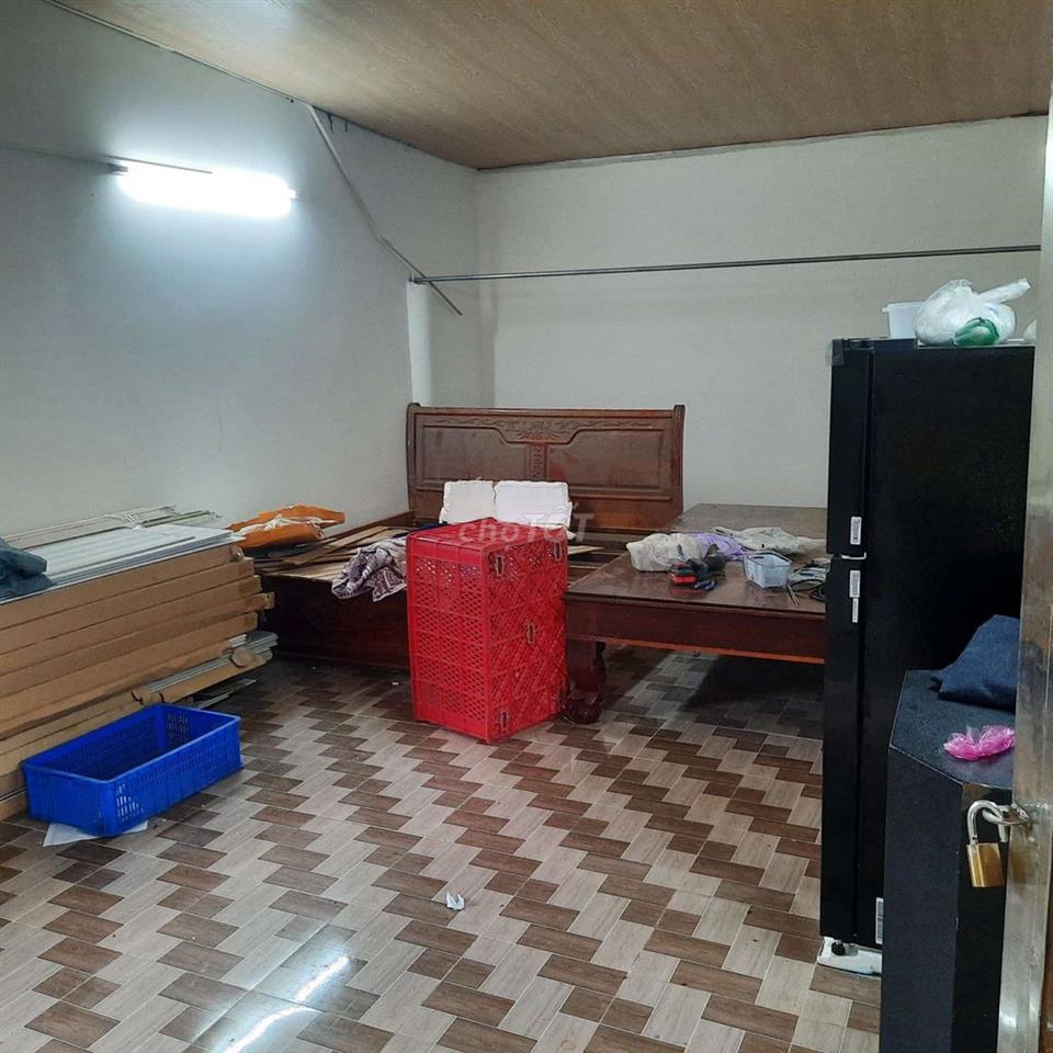 Cho thuê nhà nguyên căn 50m2 Phạm Hùng, Hẻm C12 xe hơi đến tận nhà. 