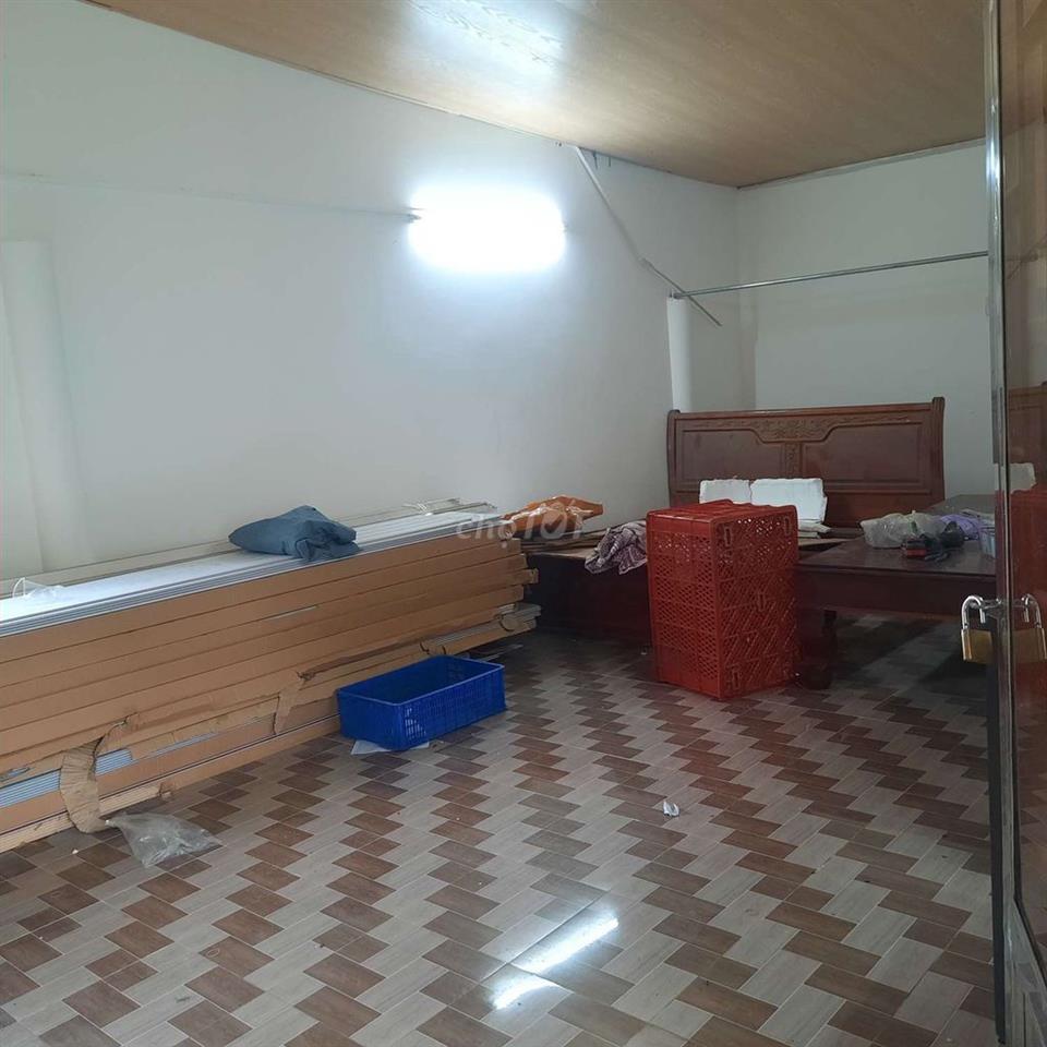 Cho thuê nhà nguyên căn 50m2 Phạm Hùng, Hẻm C12 xe hơi đến tận nhà. 
