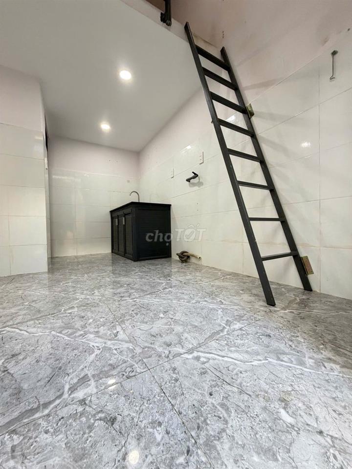 Phòng Cho Thuê Tiện Nghi, Yên Tĩnh ,Xe Hơi Vào Tận Nơi,