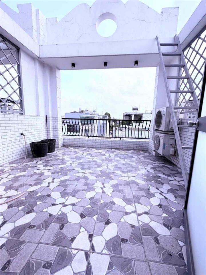 NHÀ ĐẸP LUNG LINH GIẢM 400TR CHỈ 7TỶ TL NHÀ 4 TẦNG QUANG TRUNG P. AHT