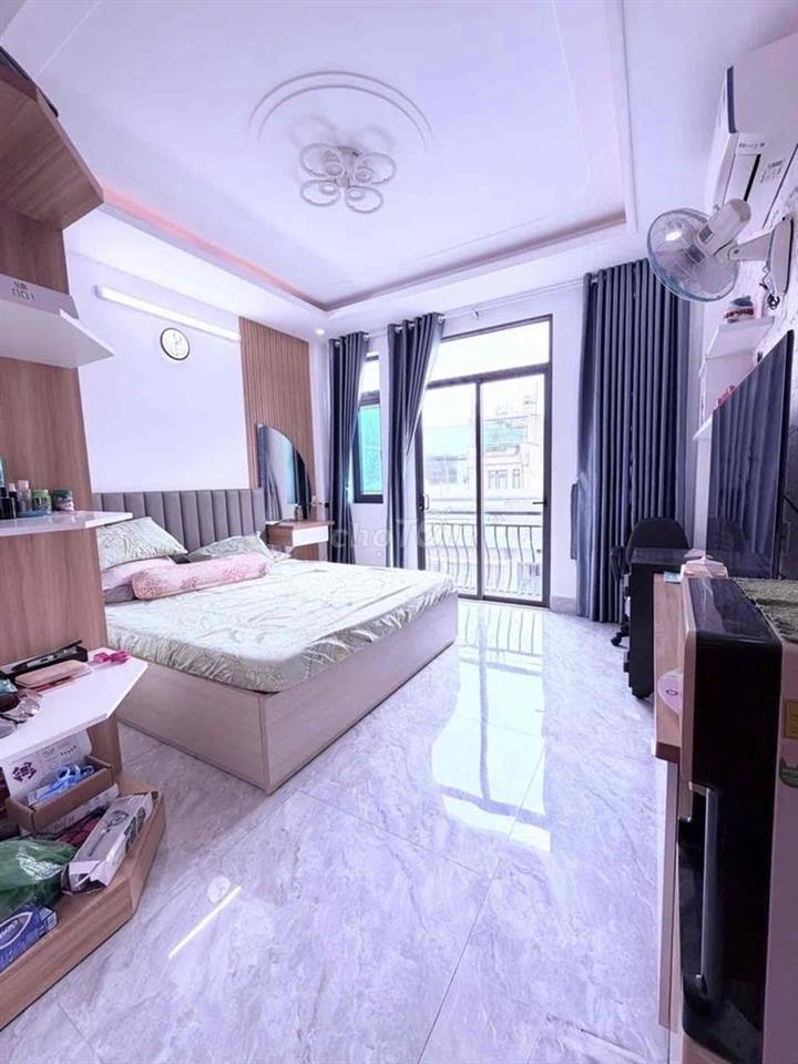 NHÀ ĐẸP LUNG LINH GIẢM 400TR CHỈ 7TỶ TL NHÀ 4 TẦNG QUANG TRUNG P. AHT