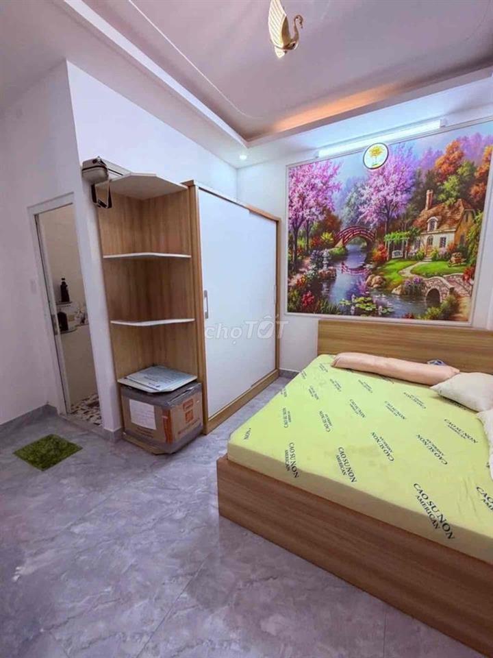 NHÀ ĐẸP LUNG LINH GIẢM 400TR CHỈ 7TỶ TL NHÀ 4 TẦNG QUANG TRUNG P. AHT