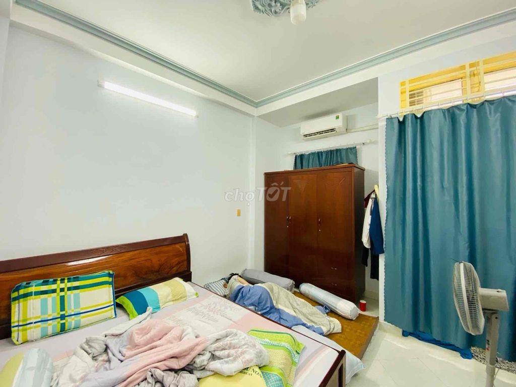 GIẢM 300tr BÁN NHÀ 3TẦNG HẺM Ô TÔ NGAY DƯƠNG QUẢNG HÀM P. AN NHƠN GV