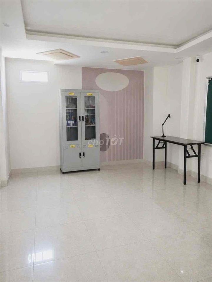CỰC HIẾM GIẢM 800TR GẤP BÁN NHÀ 5TẦNG HẺM 10M NGAY MT LÊ ĐỨC THỌ P.16