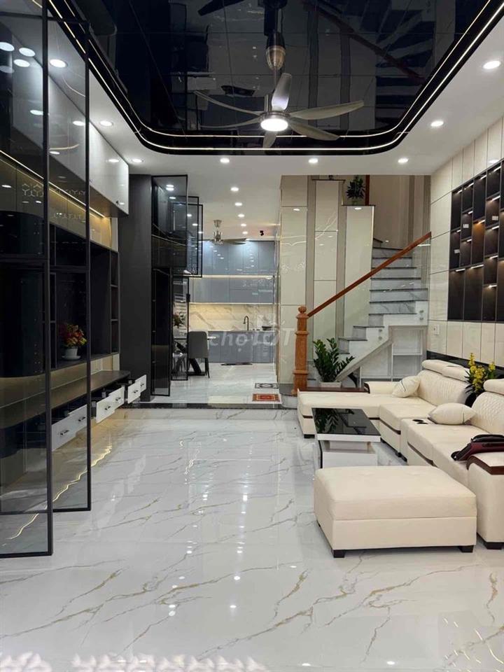 NHÀ 4T 5PN MỚI ĐẸP FULL NT HXH NGAY QUANG TRUNG GÒ VẤP CHỈ 8TỶ2 TL