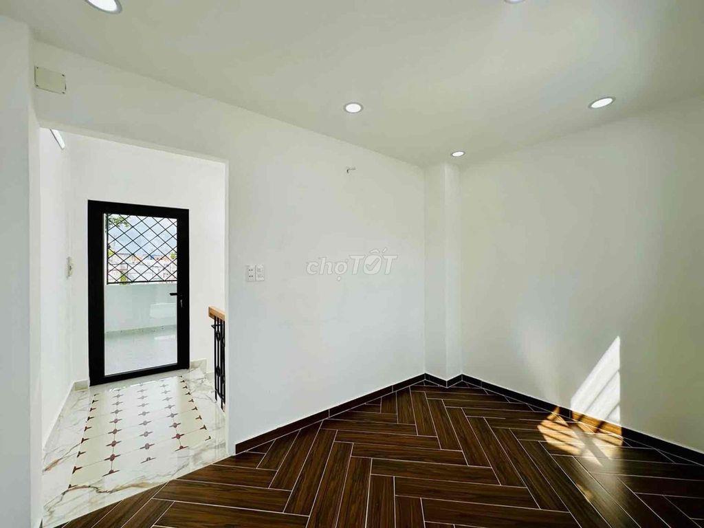 NHÀ ĐẸP 4TẦNG DTSD 200m2 hẻm xe hơi Lê Đức Thọ P16 Gò Vấp chỉ 6TỶ7 TL