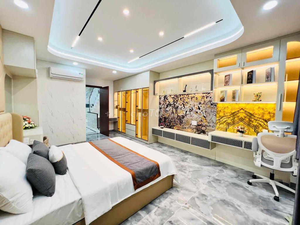 GIẢM 1 TỶ CHỈ 8TỶ5 NHÀ 6 TẦNG CÓ THANG MÁY HẺM ÔTÔ NGUYỄN VĂN KHỐI P11