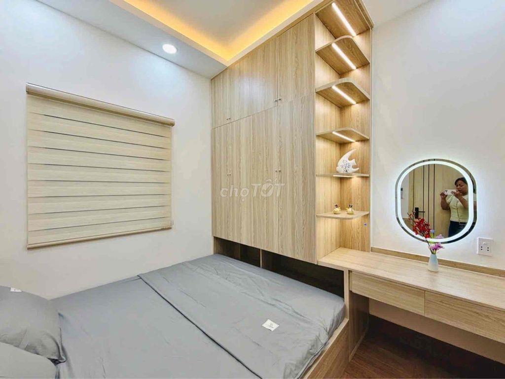 NHÀ ĐẸP 3TẦNG HẺM Ô TÔ NGAY QUANG TRUNG PHƯỜNG 8 GÒ VẤP CHỈ 6TỶ5 TL