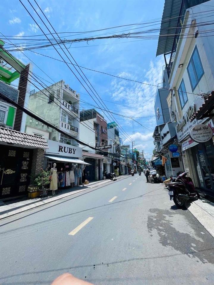 NHÀ MT 74m2 4 TẦNG NGUYỄN VĂN CÔNG phường 3 Gò Vấp giảm 1TỶ CHỈ 10Tỷ4