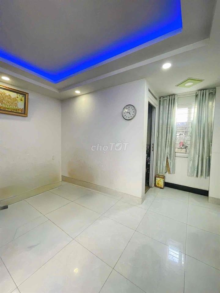 NHÀ MT 74m2 4 TẦNG NGUYỄN VĂN CÔNG phường 3 Gò Vấp giảm 1TỶ CHỈ 10Tỷ4
