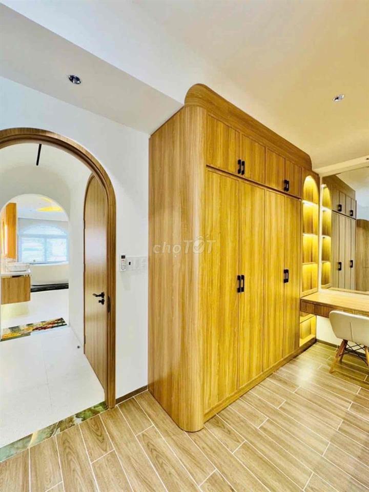 NHÀ ĐẸP 5TẦNG MỚI HXH TRỤC QUANG TRUNG P8 GÒ VẤP CHỈ 8xx TL