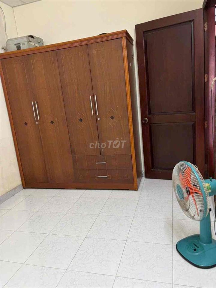 🏡PHÒNG CHO THUÊ ( CÒN 1 PHÒNG TRỐNG ) 🛌 Phòng gồm có. điều hòa, tủ Quầ