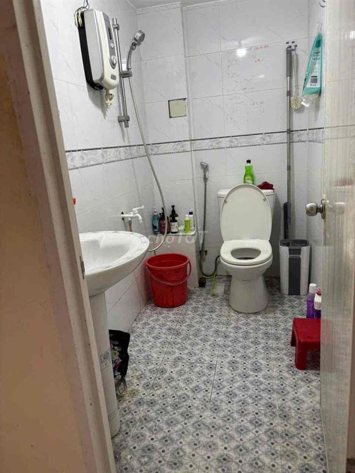 🏡PHÒNG CHO THUÊ ( CÒN 1 PHÒNG TRỐNG ) 🛌 Phòng gồm có. điều hòa, tủ Quầ