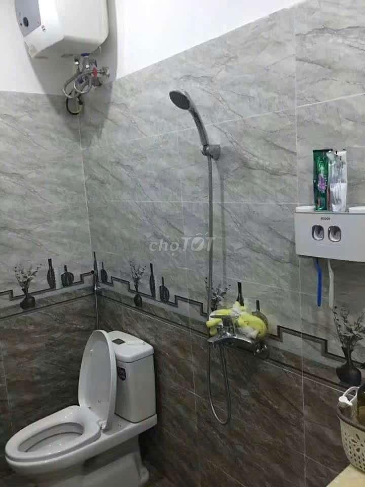 Cần Bán nhà Lĩnh Nam