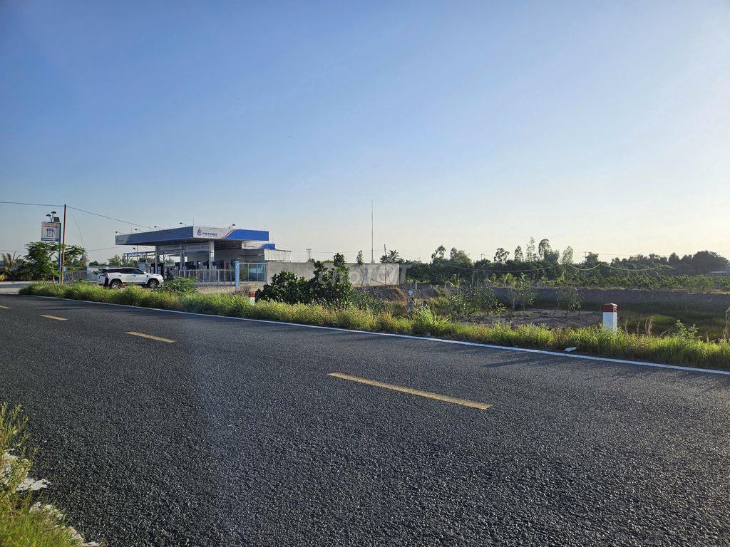 BÁN ĐẤT MẶT TIỀN ĐT856 ĐỒNG THÁP – DT: 2700m2 🔥 Giá TỐT: 3,5 tỷ
