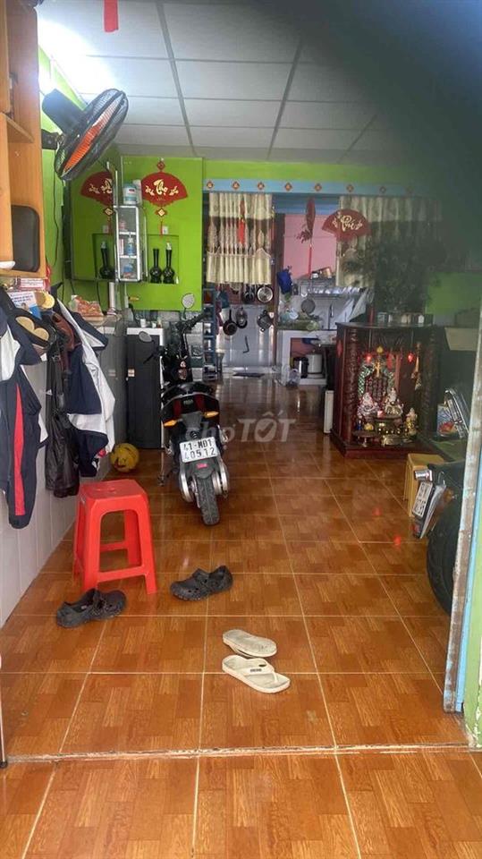 nhà cấp bốn