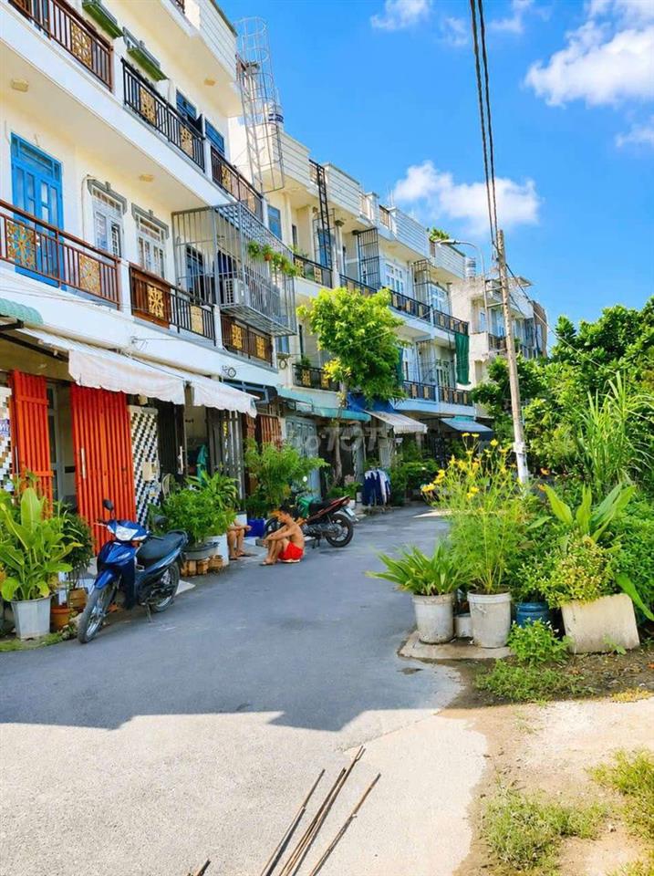 đất mặt tiền HXH 620 đào sư tích nhà bè
