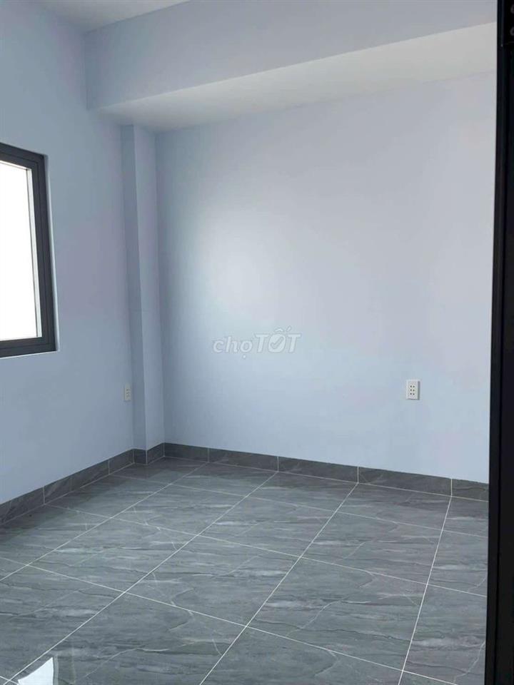 kẹt tiền cần chuyển nhượng gấp nhà 257 nguyễn bình