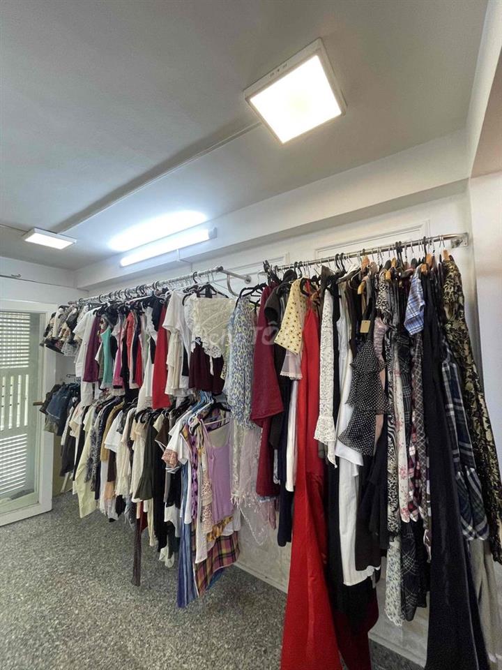 SANG NHƯỢNG SHOP THỜI TRANG – HẺM Ô TÔ ĐƯỜNG VĨNH HỘI, PHƯỜNG KHÁNH HỘ