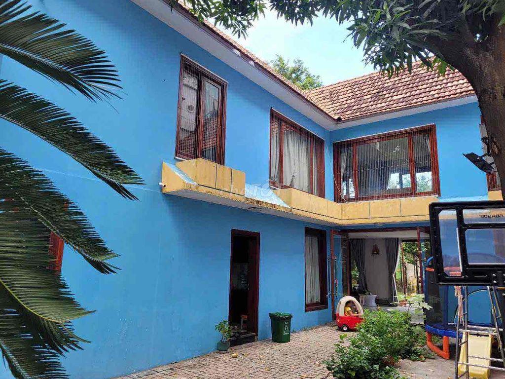 👉👉CHO THUÊ 35 TRIỆU/THÁNG–VILLA 1.000 M²  SÂN VƯỜN TẠI PHƯỜNG HIỆ