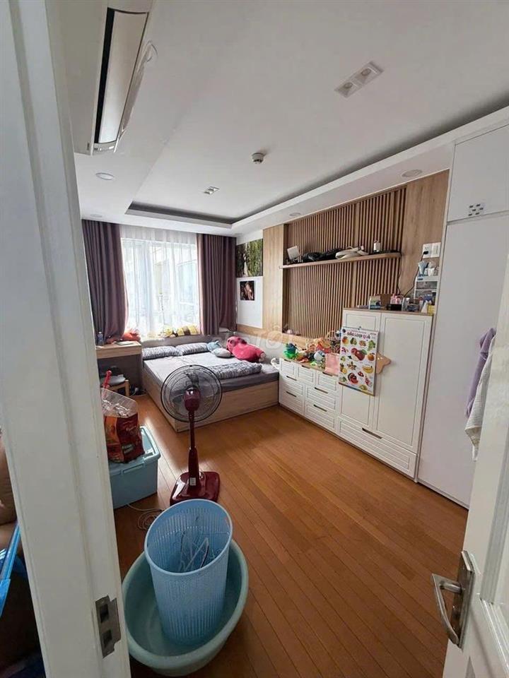 Chung cư Nguyễn Kim, Quận 10 có 3PN Full Nội Thất giá 14,5 tr/th 84m2
