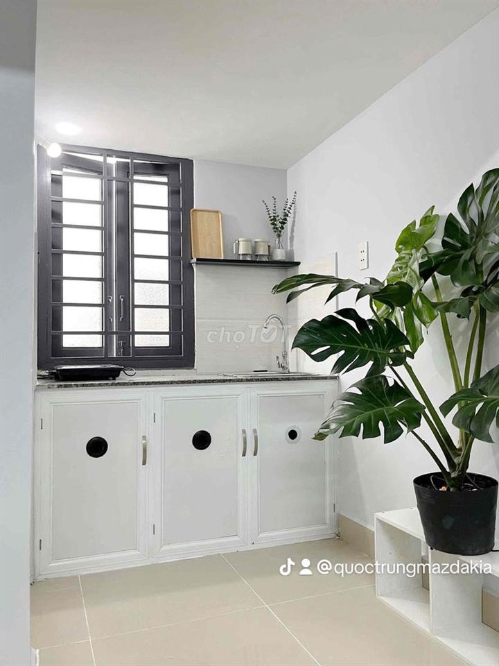 PHÒNG BÌNH THẠNH CHÍNH CHỦ, VỊ TRÍ TRUNG TÂM ĐI ĐÂU CŨNG GẦN!