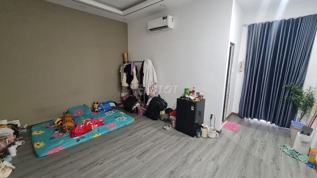 Chính chủ - Nhà mặt tiền góc DC11 - Đang cho thuê có dòng tiền