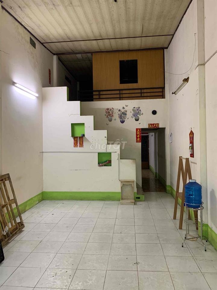 Cho thuê nhà nguyên căn 180/33 Lý Thánh Tông P. Phú Thạnh