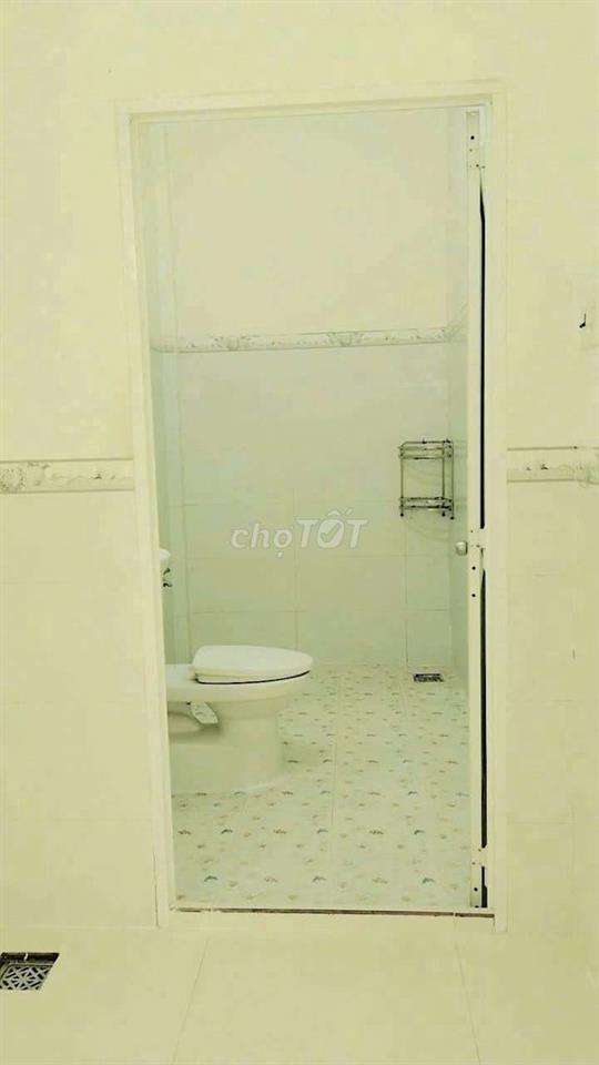 Cho thuê nhà nguyên căn mặt tiền hẻm 577 đường 30/4