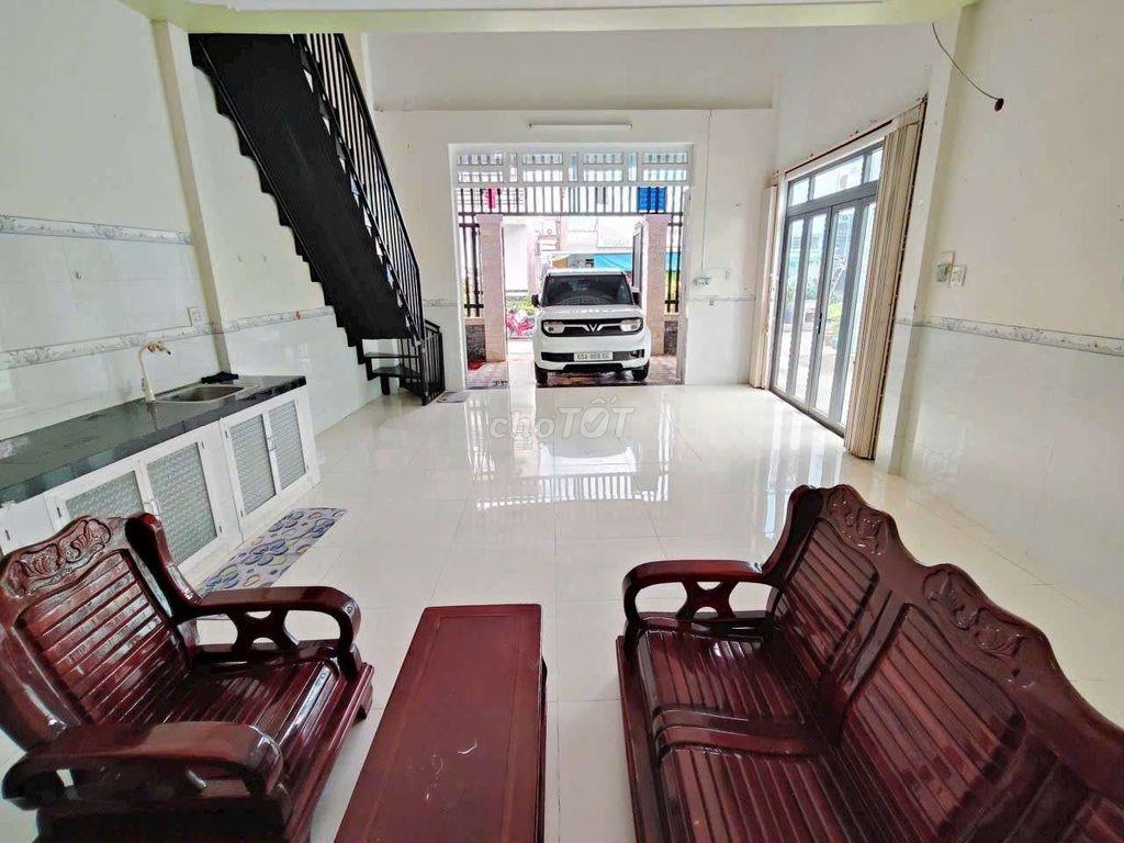 Cho thuê nhà nguyên căn mặt tiền hẻm 577 đường 30/4