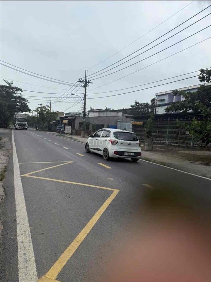 Cho thuê nhà kho/ xưởng tại 526 Nguyễn Thì Rành
