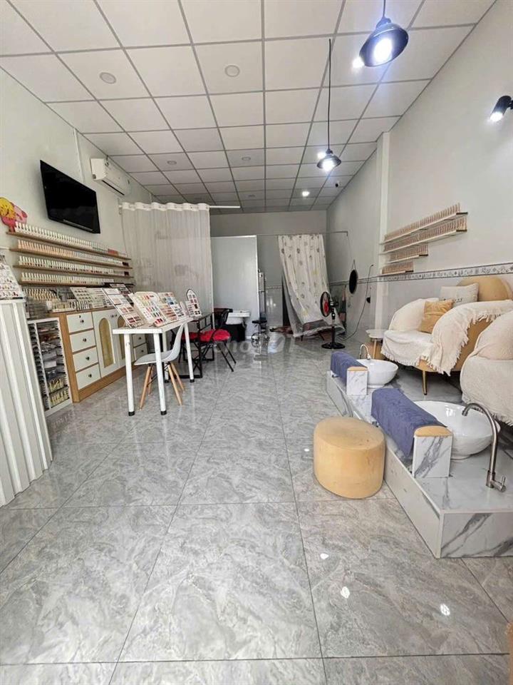 Nhà mặt tiền Hồ Văn Tư nối dài 4.5x21m cấp 4 vị trí buôn bán tốt