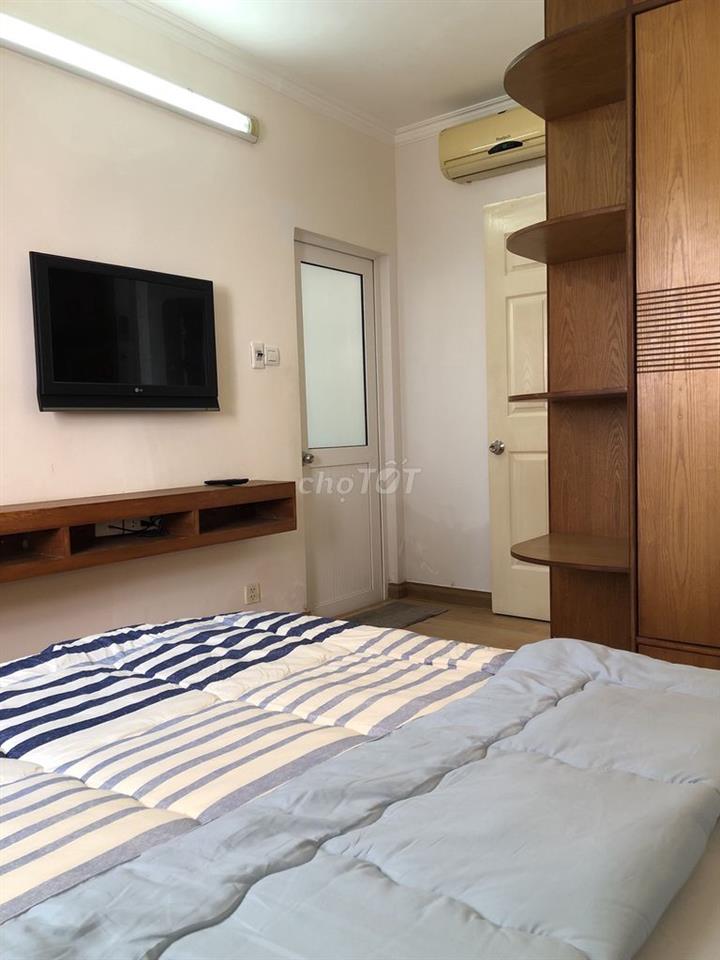 GIÁ TỐT CENTRAL GARDEN - QUẬN 1, TẦNG CAO – 82M2 (2PN 2WC) ,13.5 TR/TH