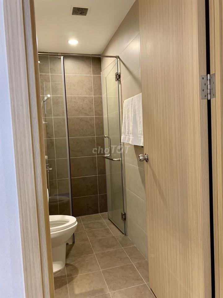 Bán căn hộ CC Phúc Thịnh Quận 5, 85m², 2PNlầu cao view đẹp, giá 4.6 tỷ