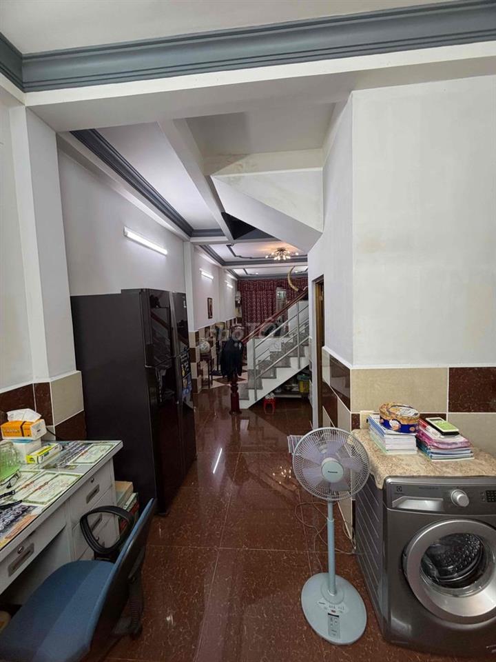 cần bán nhà đang ở 435/ / Huỳnh tấn phát nhà đẹp hẻm rộng 5m