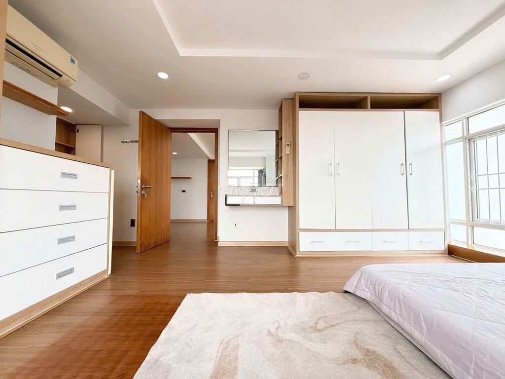 Chung cư Central, Phạm Văn Hai, TB: Penhouse, 200m2, 20triệu, 3PN