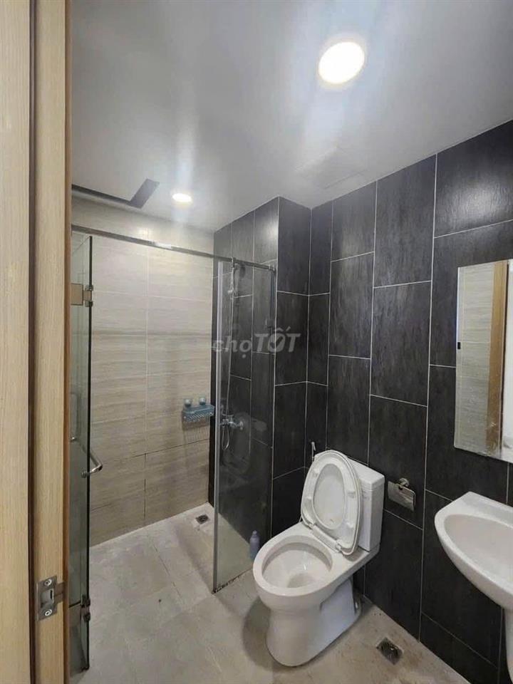 Sacomreal-584 Lũy Bán Bích 3PN 2Wc, Ko NT 103m2 ban công, giá 11 tr/th