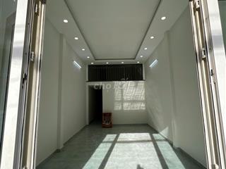 Cho Thuê Nhà Nguyên Căn/MTKD 3PN 3WC, 4x18m, cách AEON Mall TP 300m