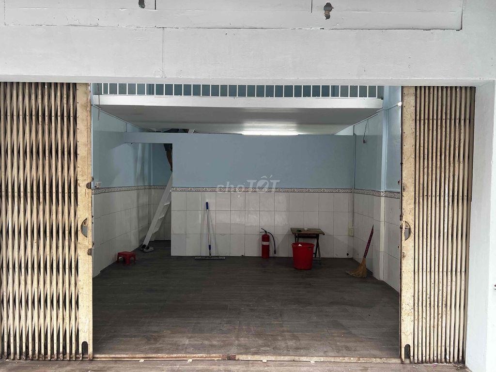 Mặt tiền kinh doanh kế Hutech Ung Văn Khiêm, xe hơi 2 chiều, 4x5,5