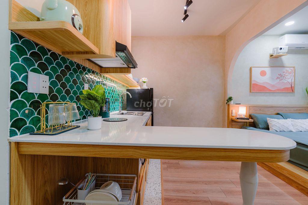 Boutique studio 22m² Điện Biên Phủ – full nội thất, ban công, WFH
