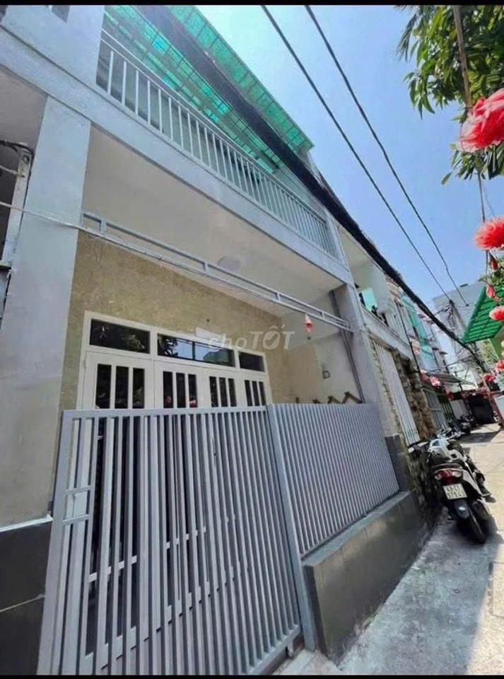 Nhà riêng 1 trệt + 1 lầu,2p ngủ-đường Cô Giang giá 15tr/tháng       