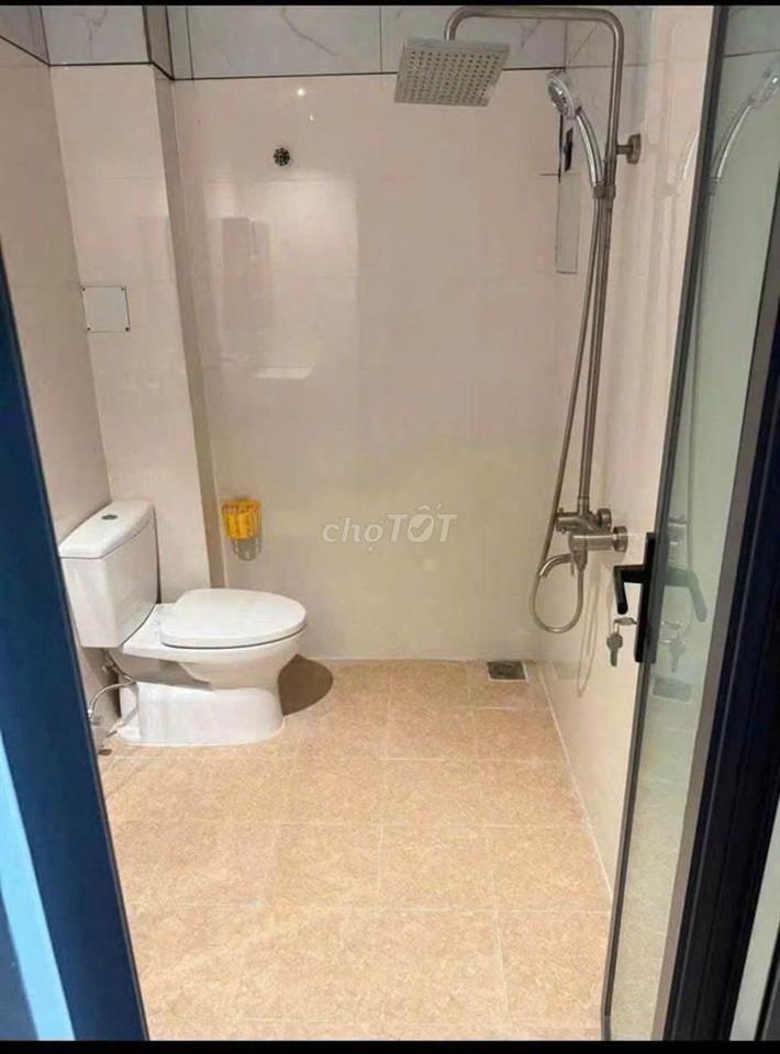 Nhà riêng 1 trệt + 1 lầu,2p ngủ-đường Cô Giang giá 15tr/tháng       