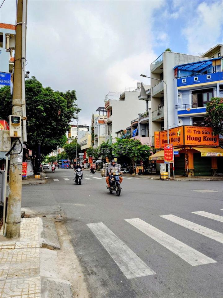 CHO THUÊ NHÀ MẶT TIỀN ĐƯỜNG ĐỘC LẬP 3,8X17M GẦN TRƯỜNG HỌC KD  TỰ DO