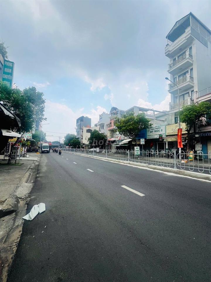 MBKD CHO THUÊ MẶT TIỀN ĐƯỜNG PHAN VĂN HỚN 5X13M LỐI ĐI RIÊNG BIỆT