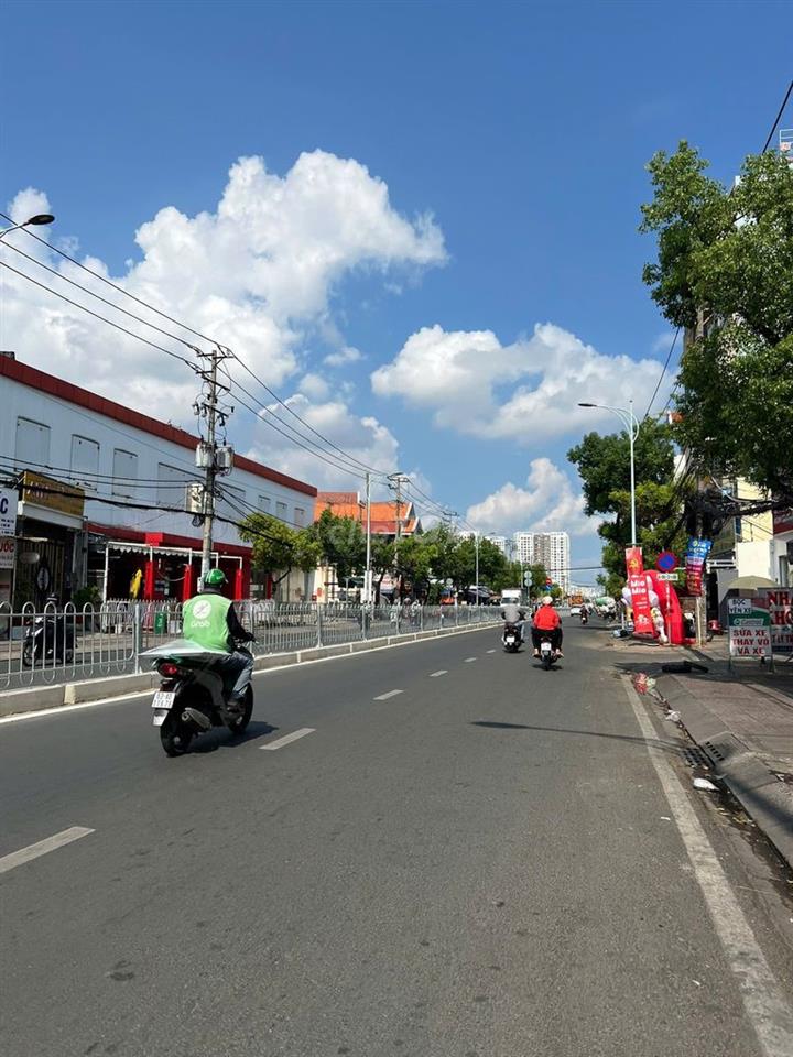 NHÀ CHO THUÊ MẶT TIỀN ĐƯỜNG TÔ HIẾN THÀNH 3X17M 2L VỊ TRÍ KHU SẦM UẤT