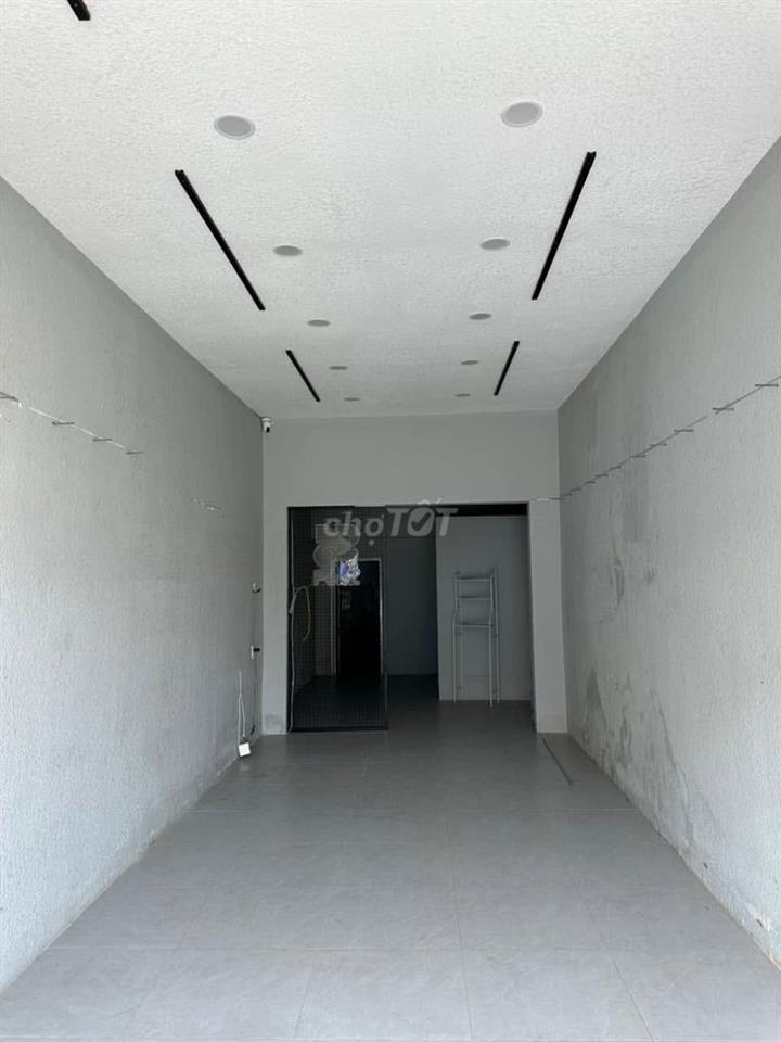 CHO THUÊ NHÀ MẶT TIỀN ĐƯỜNG QUANG TRUNG 3,2X18M 2L VỊ TRÍ ĐOẠN KD ĐẸP